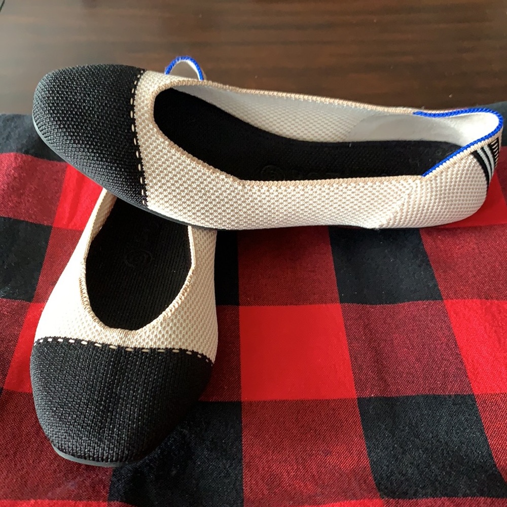 Rothy’s Tuxedo Square flat size 8